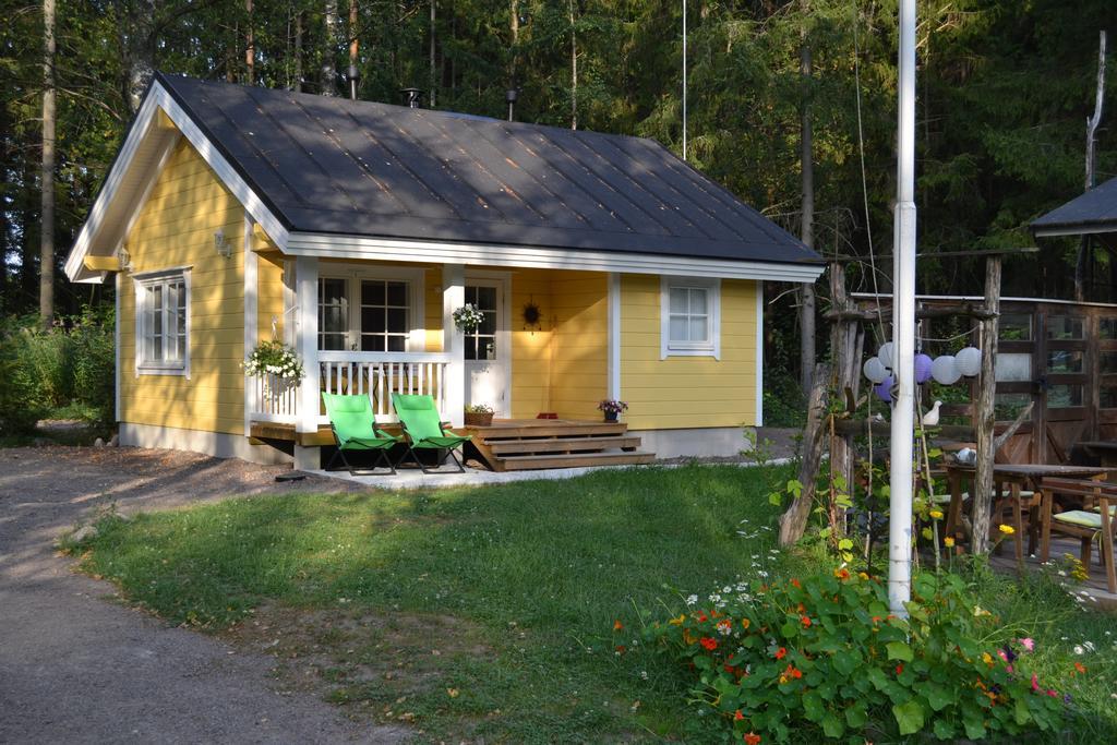 Pikku Torppa Cottage Kotka Bagian luar foto